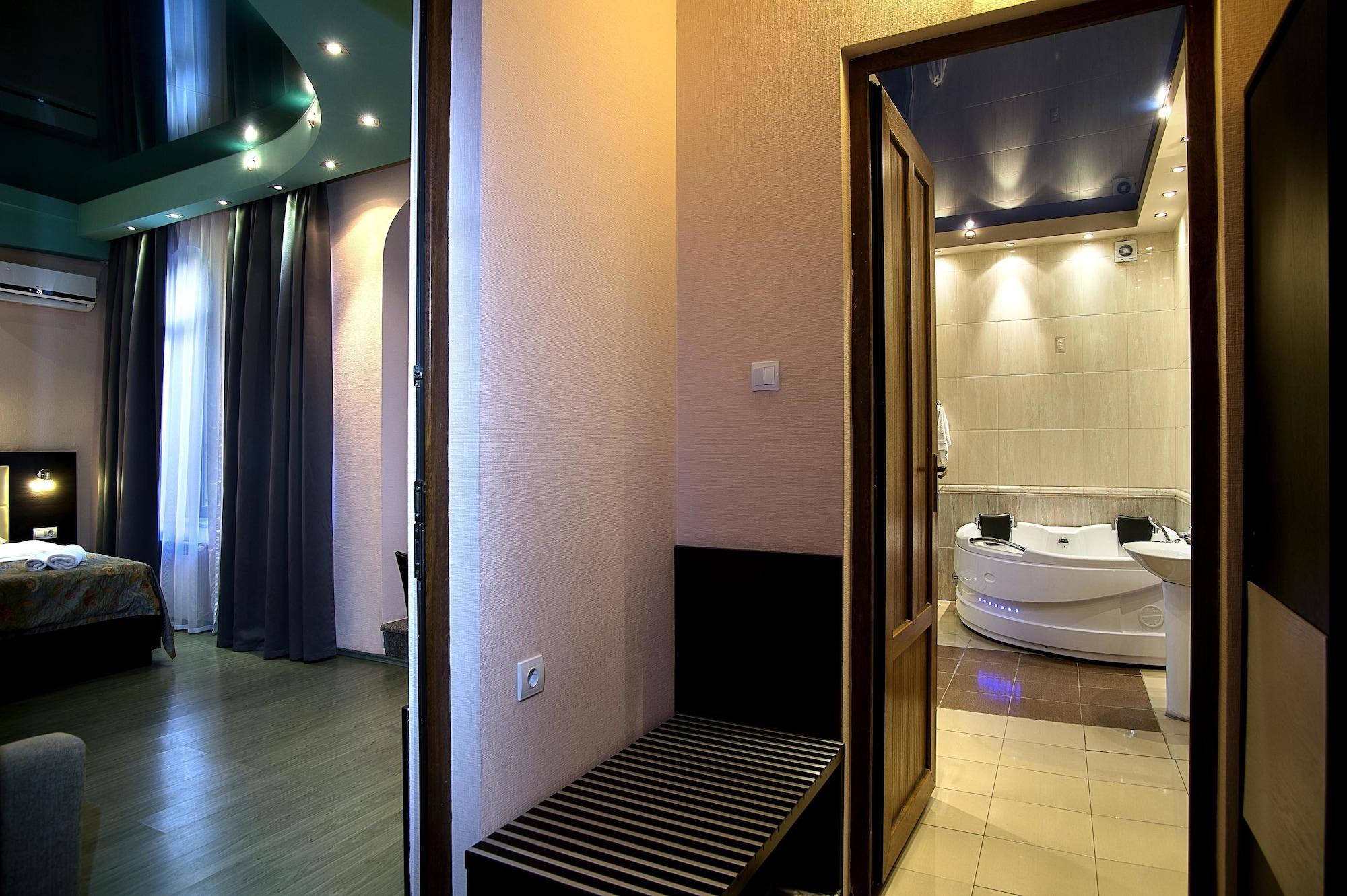Coral Boutique Hotel Tbilisi Exterior foto