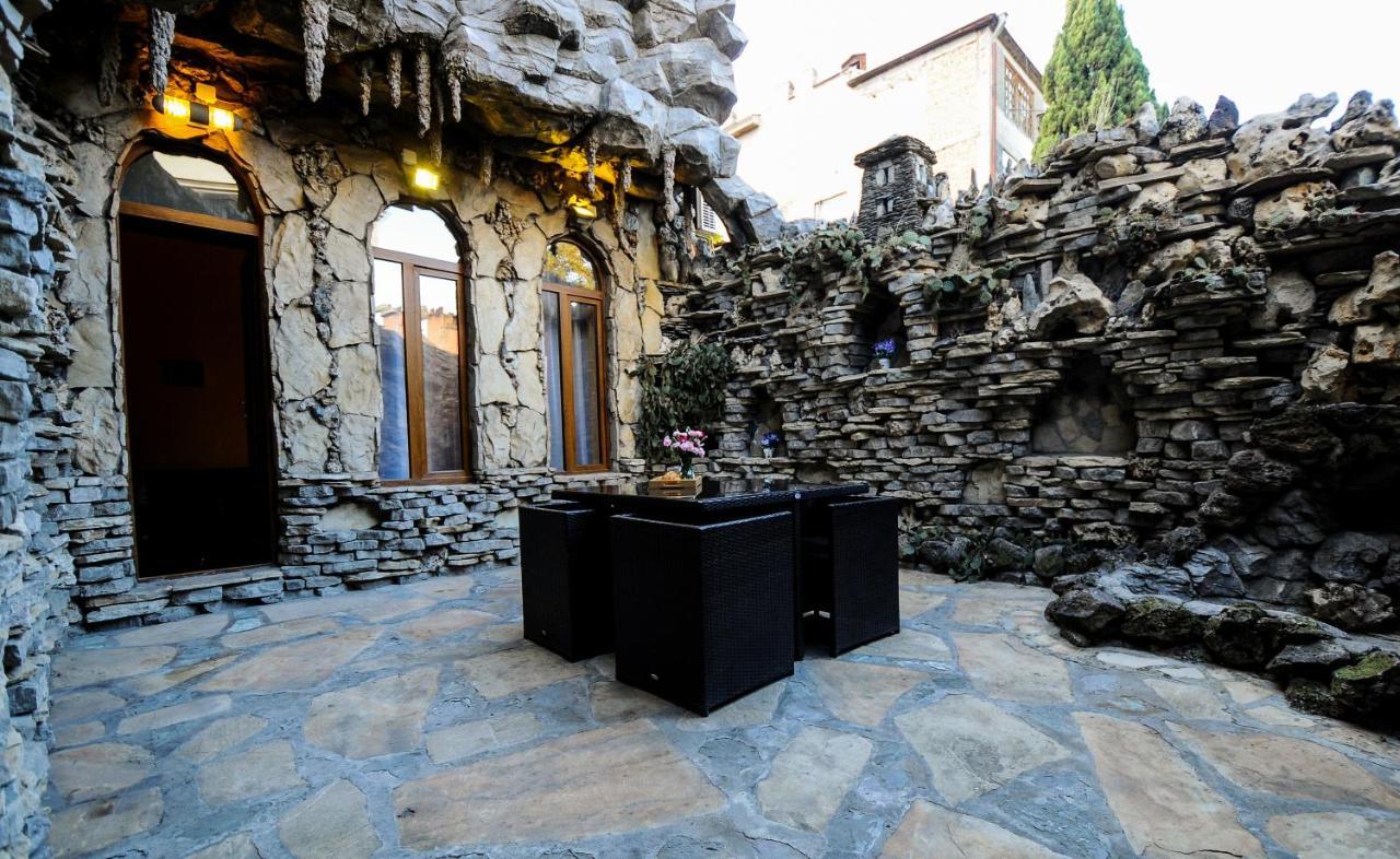 Coral Boutique Hotel Tbilisi Exterior foto