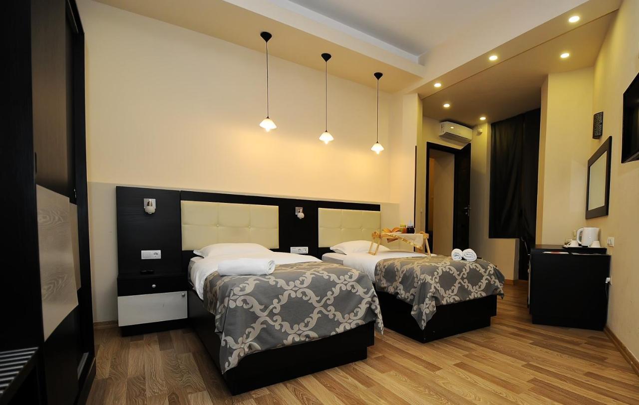 Coral Boutique Hotel Tbilisi Exterior foto